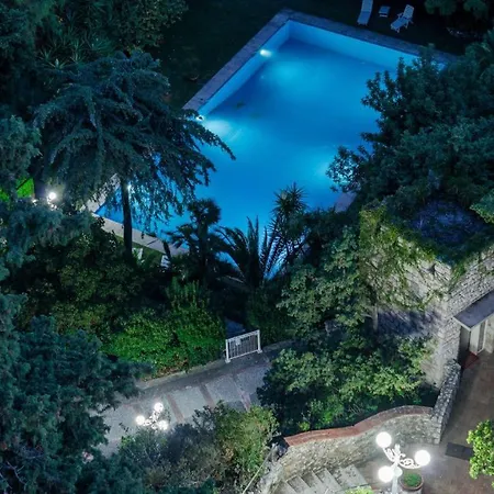 Villa Torre Grimaldi 2&2, Emma