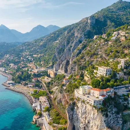 Torre Grimaldi 2&2, Emma