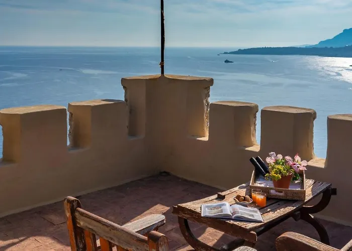 Torre Grimaldi 2&2, Emma