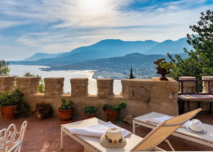 Torre Grimaldi 2&2, Emma Ventimiglia