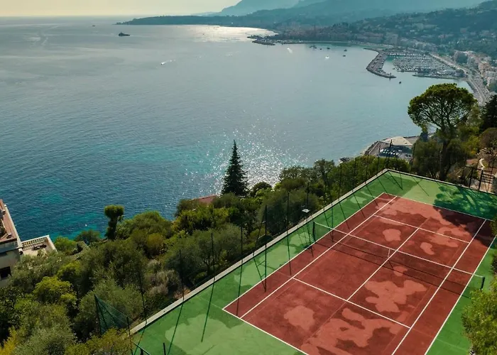 Torre Grimaldi 2&2, Emma Villa