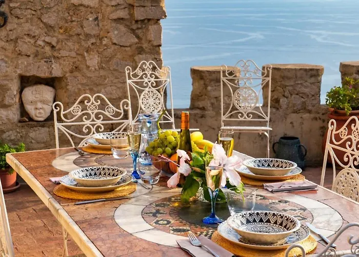 Villa Torre Grimaldi 2&2, Emma